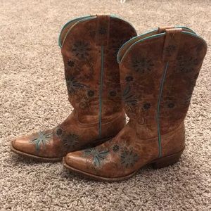 Shyanne Leather boots